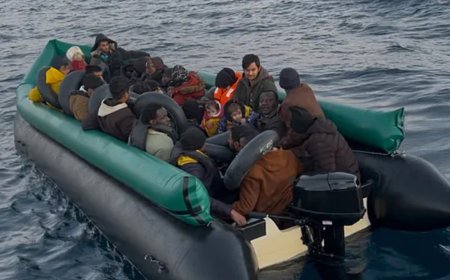 İzmir açıklarında düzensiz göçmen operasyonu: 43 kişi yakalandı